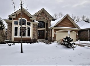 2509 Fairwood Ct, Beachwood, OH
