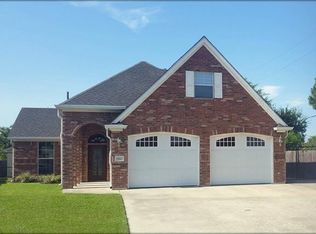 645 Hardy Cir, Nederland, TX 77627