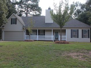 215 Gleneagle Dr, Byron, GA 31008
