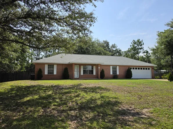 2501 Elkhart Dr, Navarre, FL 32566