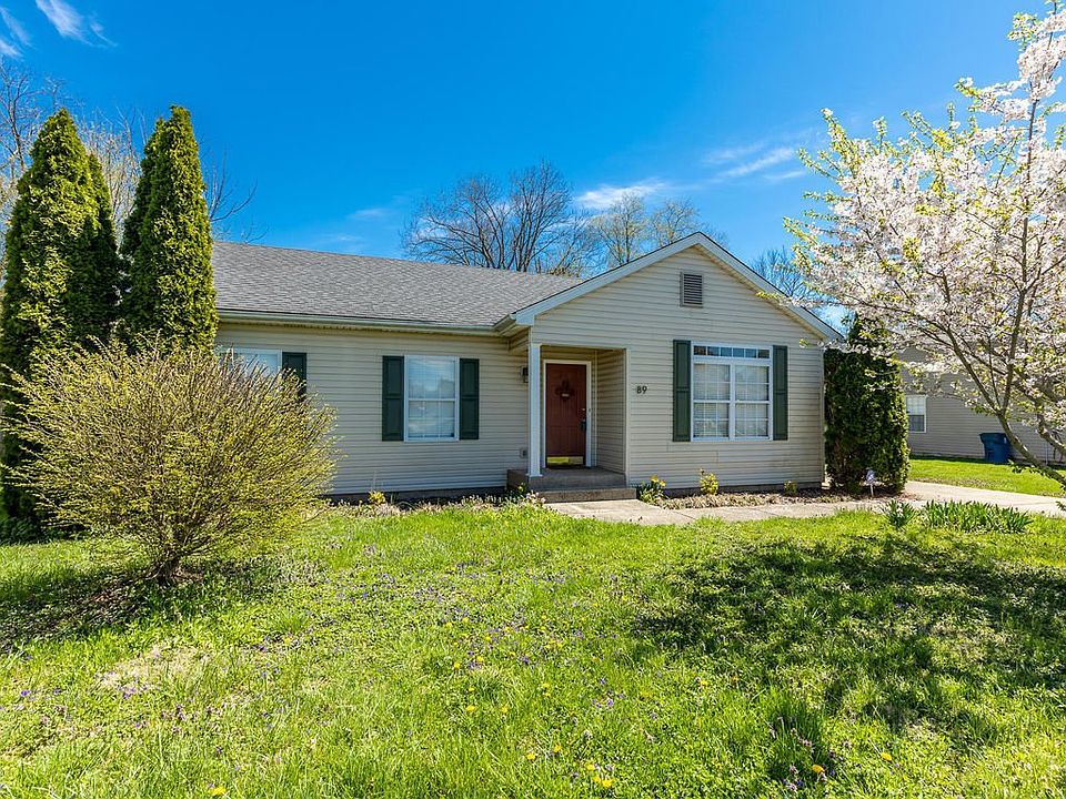 1st image of 89 Jonathan Cir