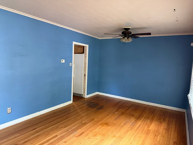 1523 Ivy Rd — Photo 5