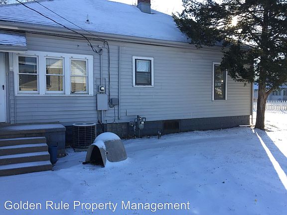 3rd image of 1538 W 4th Ave