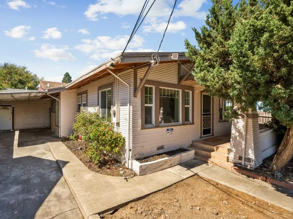 2067 Yajome Street, Napa, CA 94559