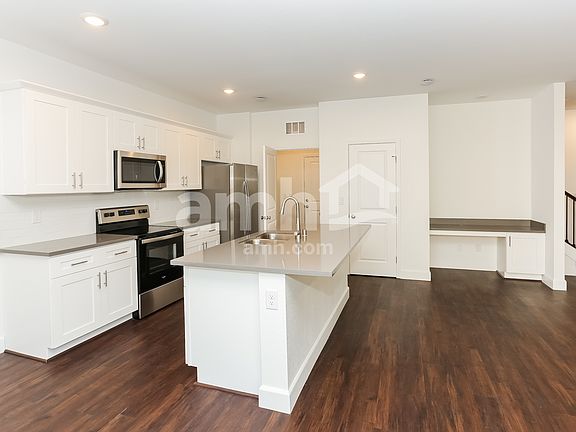 4th image of 8894 Tiger Tooth Ave