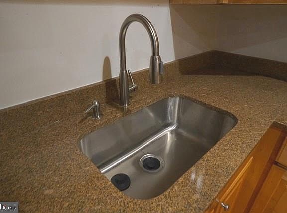 5th image of 7454 Adams Park Ct