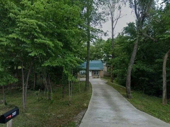 2027 Clearview Dr, Elizabethtown, KY 42701