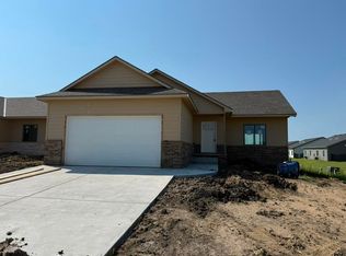 8955 E Joshua St, Wichita, KS 67226