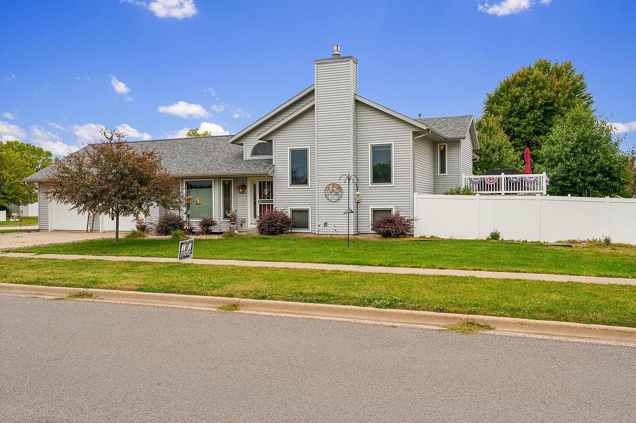 135 Marigold LANE SOUTH South, West Salem, WI 54669 Zillow