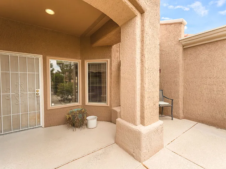 9356 Villa Ridge Dr — Photo 7