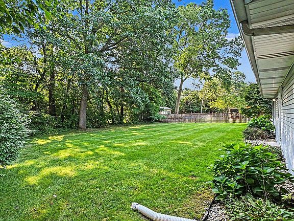 5th image of 50550 Deer Ridge Ct