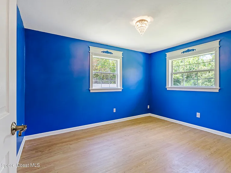 317 Surf Dr — Photo 27