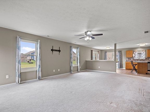 3rd image of 2354 Silver Spur Dr