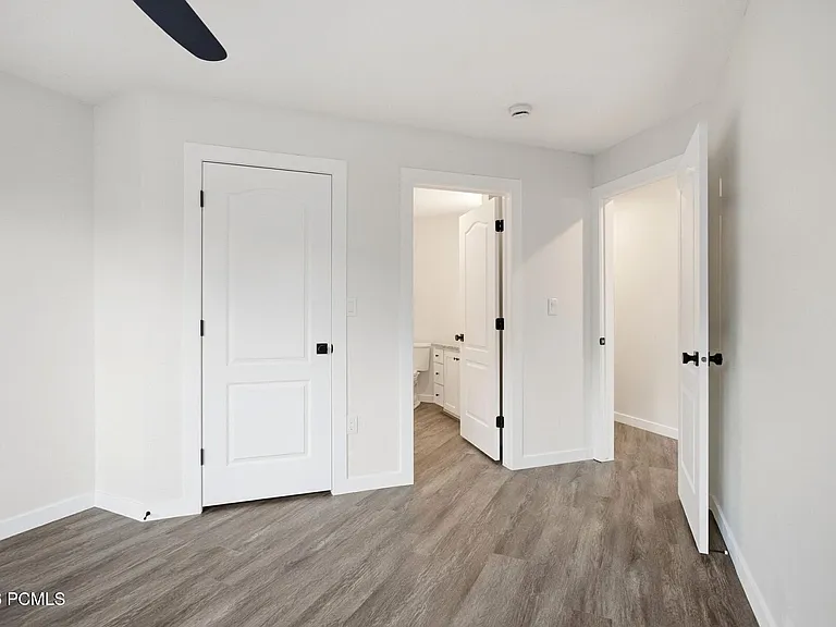 1716 W Fox Bay Dr #H204 — Photo 22