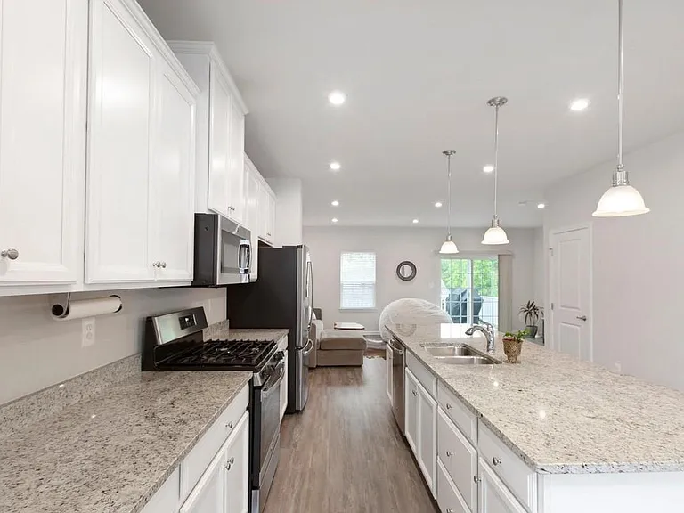 9828 Cedarmass Cir — Photo 8