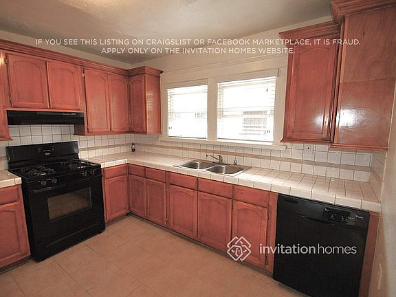 5th image of 1613 W 49th St