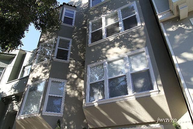 1st image of 606 Lake St #608