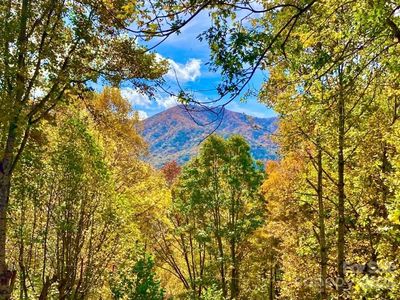 129 Deer Creek Trl, Maggie Valley, NC, 28751