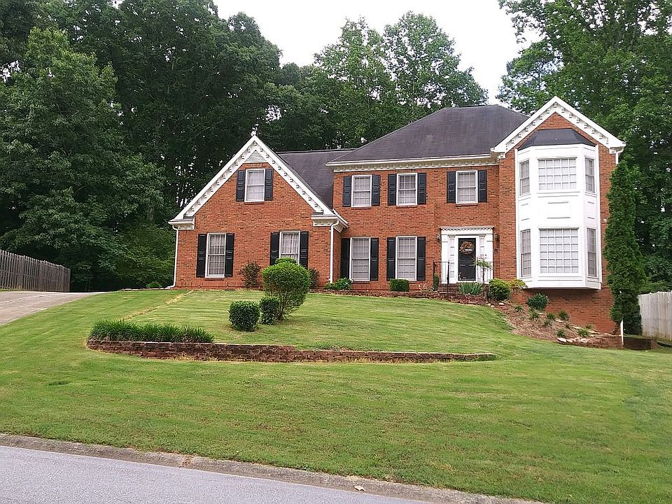1st image of 411 Belgrave Ln