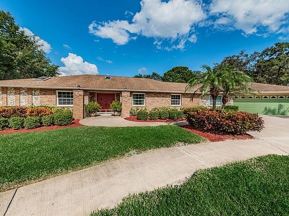 3rd image of 2815 Bridlewood Ct