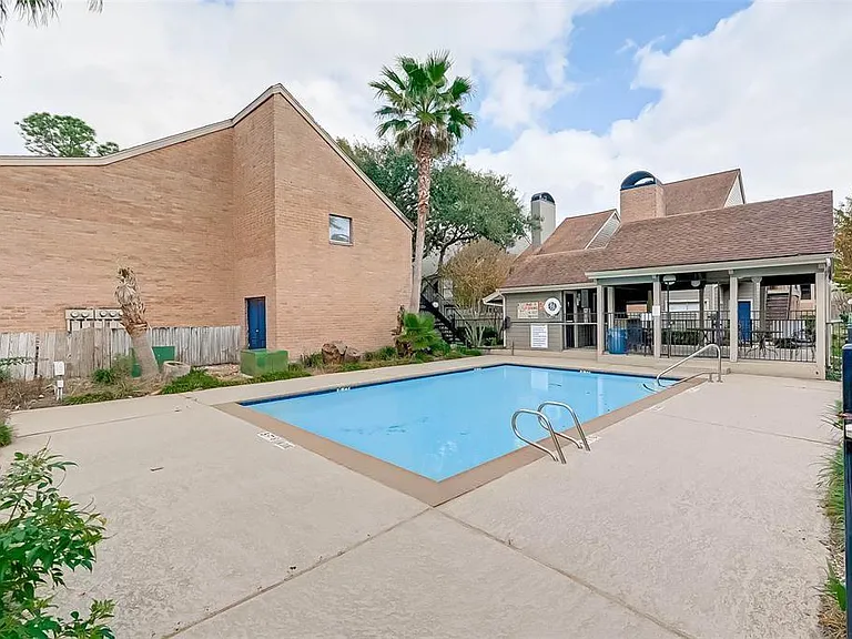 6601 Sands Point Dr #80 — Photo 13