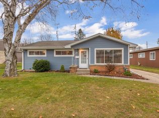 633 S 27th St, Sheboygan, WI 53081