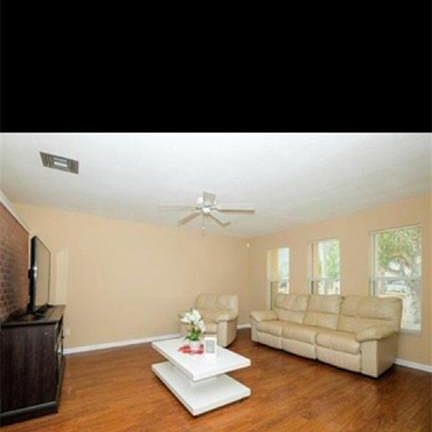 3rd image of 1217 SE 24th Ave #2