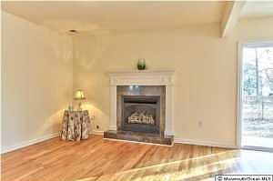 2nd image of 2327 South St