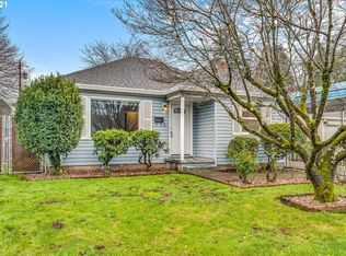 9258 SE Yamhill St, Portland, OR