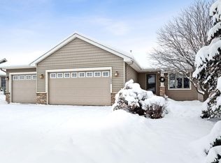 1646 Valley Quail Dr, River Falls, WI 54022