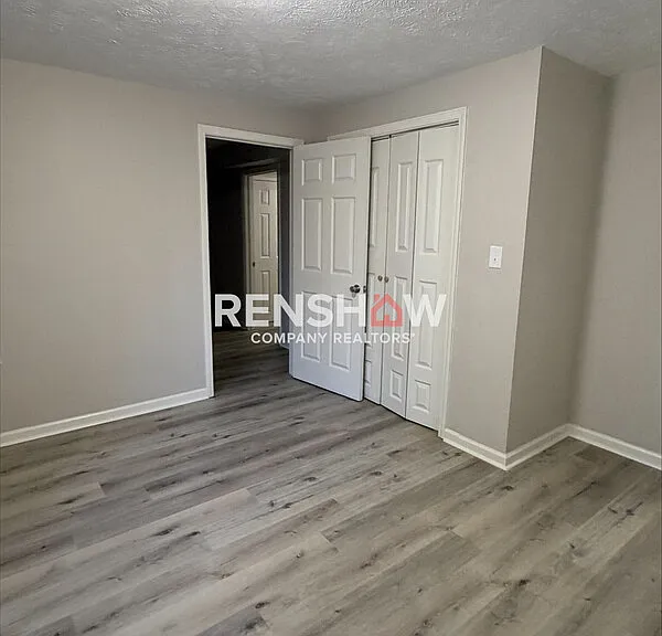 68 Royal Oaks Pl — Photo 6
