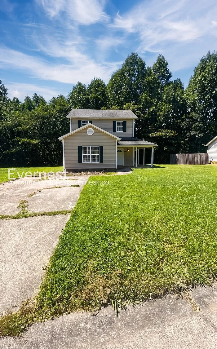 3 bed, 2.0 bath, 1344 sqft, $1,500 — Photo 1