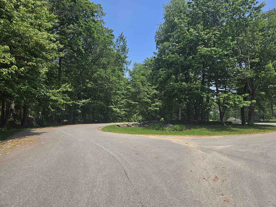 2nd image of 6 Eastview Road