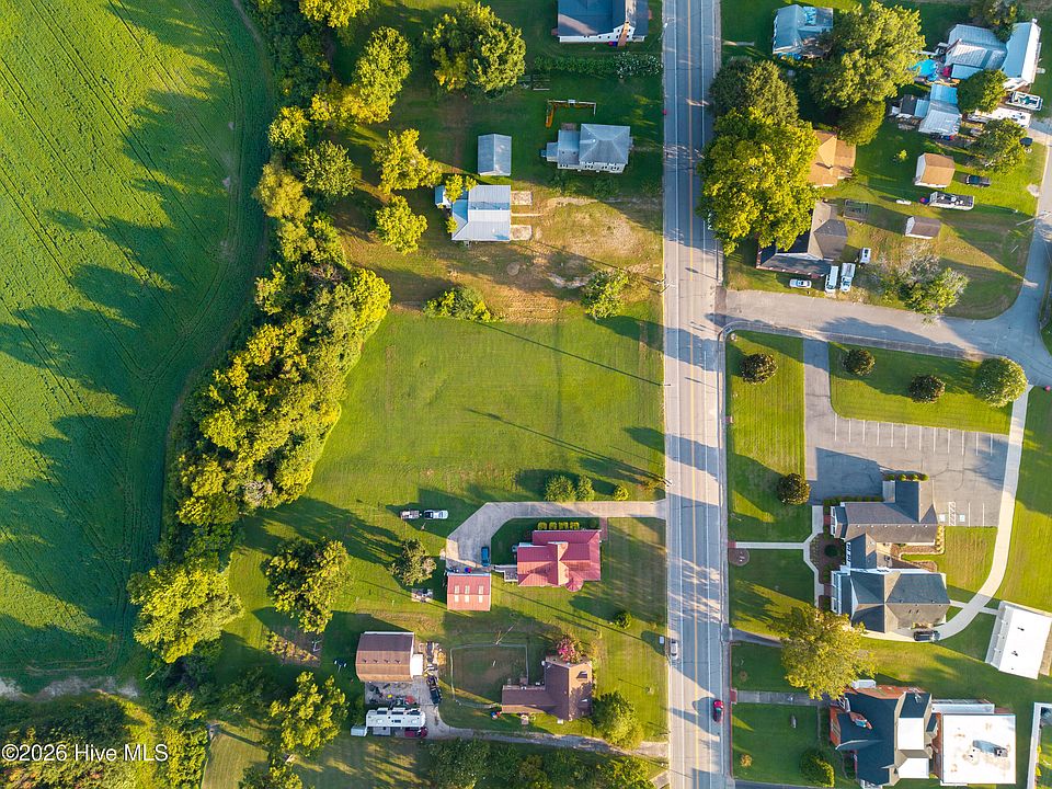 1st image of 301 Main Street