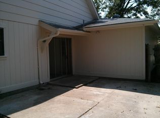 2134 Avenue C, Grand Prairie, TX 75051