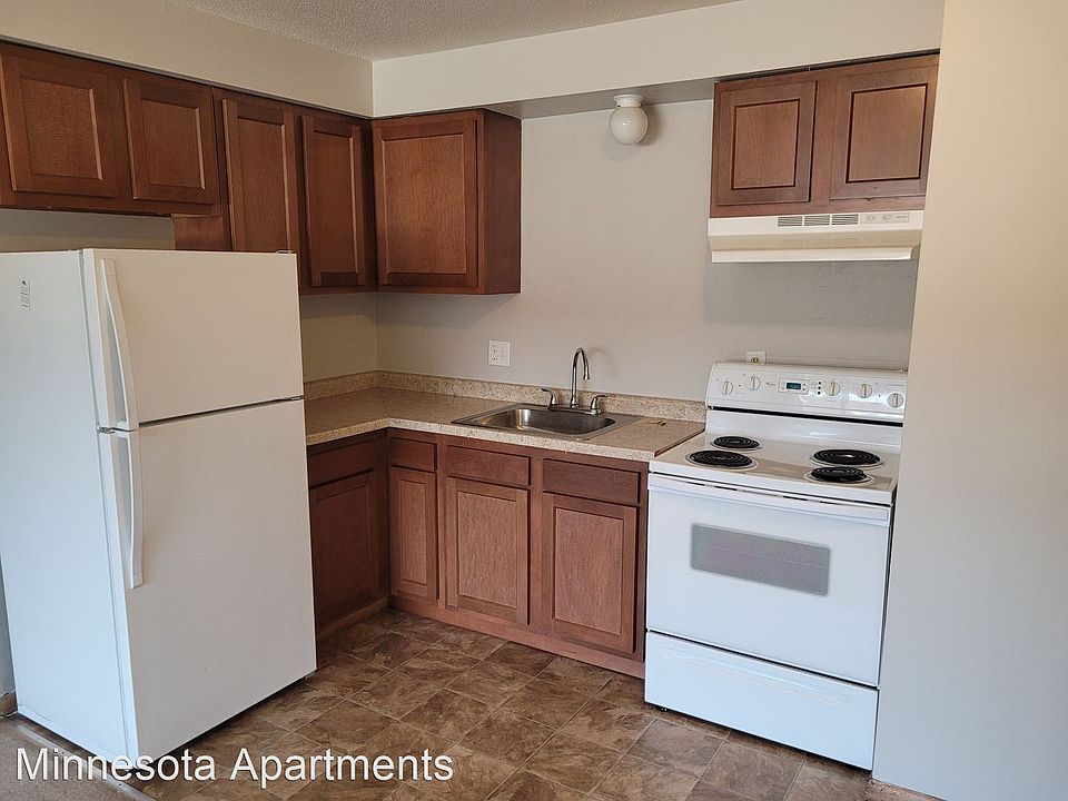 1st image of 801 21st Ave N #6116347