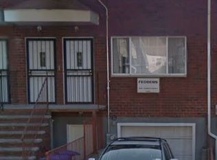 18934 113th Rd, Saint Albans, NY 11412