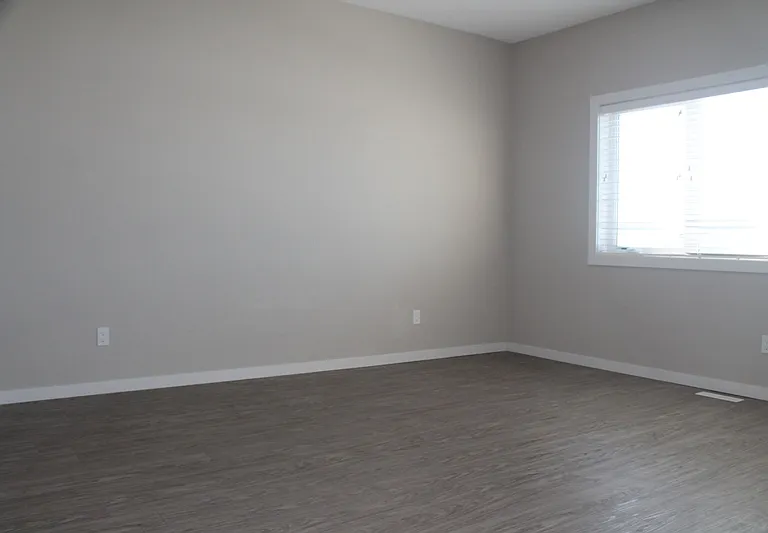 3940 Claxton Loop SW #A — Photo 9