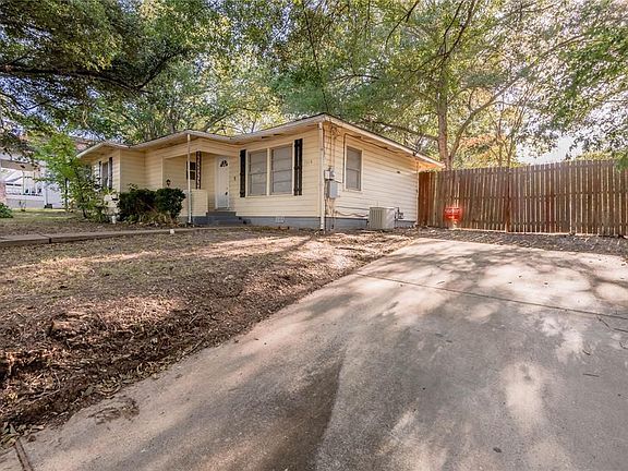 2nd image of 1318 Avenue