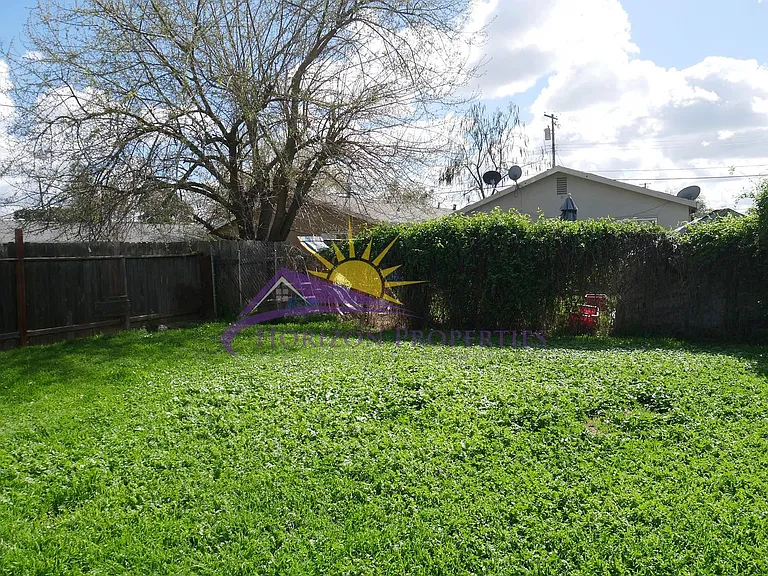 1520-1526 Frienza Ave — Photo 16