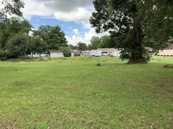 118 Bell North Dr, Lafayette, LA 70507