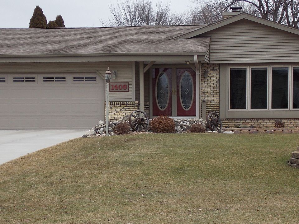 1st image of 1408 Columbia Ave