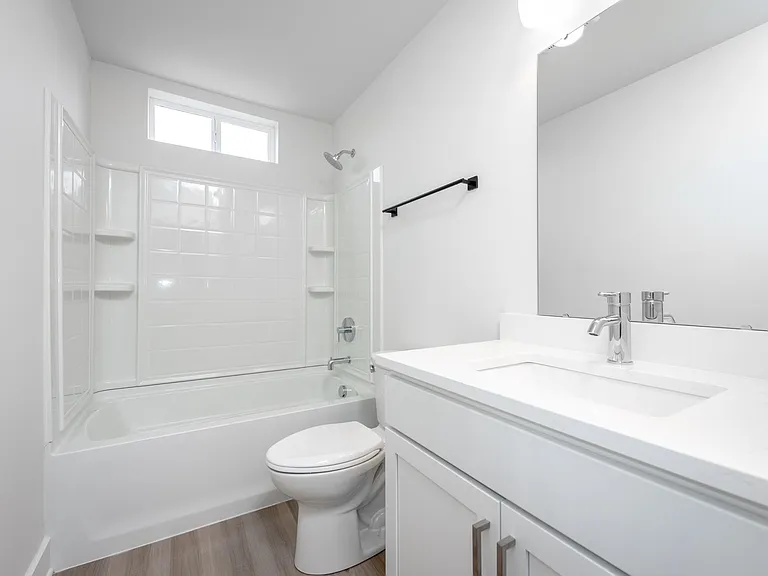 1022 E Rich St — Photo 16