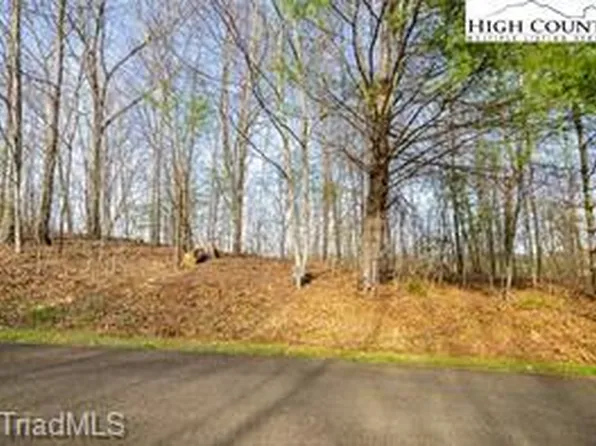 38 Autumn Run, West Jefferson, NC 28694