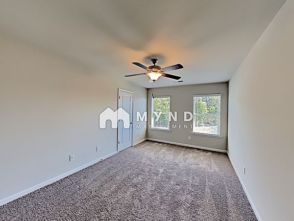 5th image of 7122 Gladstone Cir