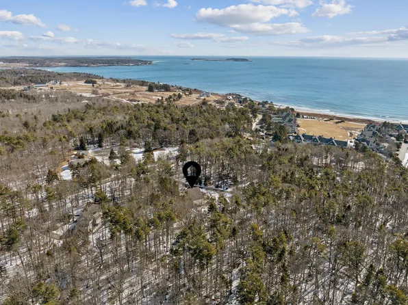 15 Kirkwood Road, Scarborough, ME 04074