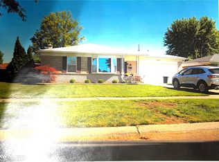 13843 Murthum Ave, Warren, MI 48088