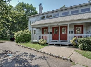 37C Cobb Pl, Morristown, NJ 07960