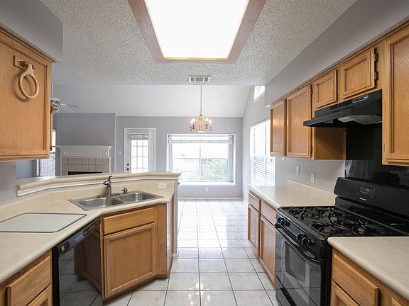 4th image of 10639 Carovilli Dr