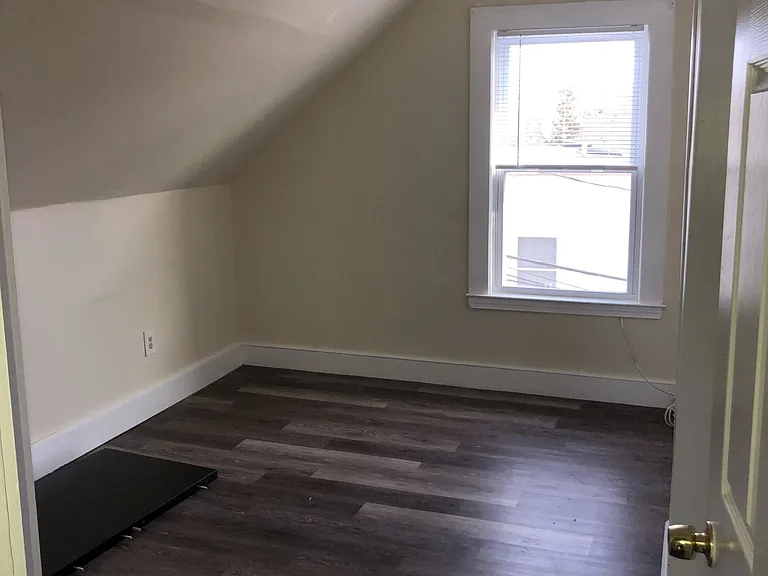 11 Andrew St #2 — Photo 18